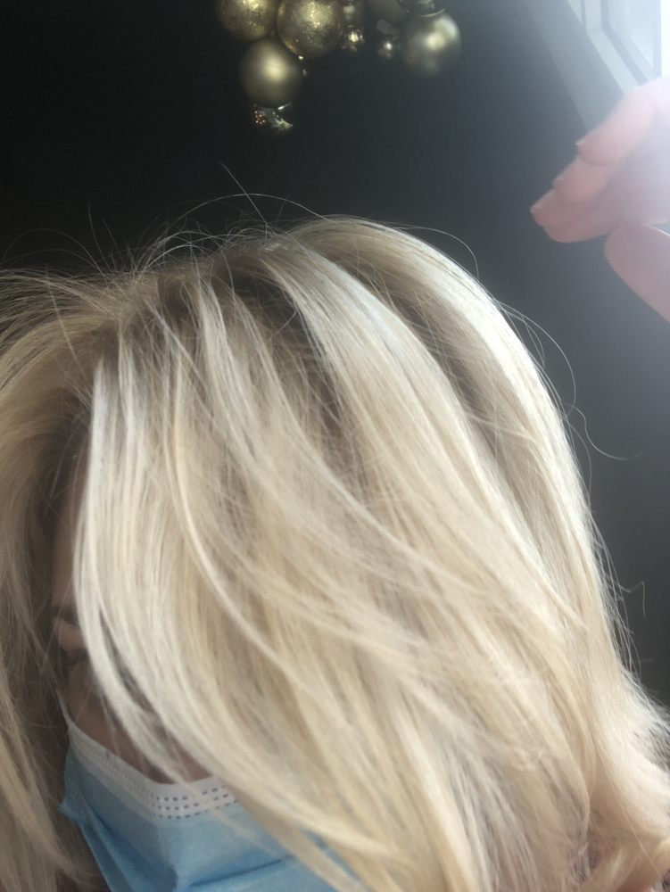 ROC CØCØ SALON Updated June 2024 10 Photos & 11 Reviews 5042 Kingston Pike, Knoxville