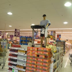 Giant Food Store