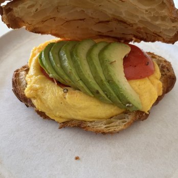 Caracas Bakery - Bakeries Near Me - Miami, Florida Caracas Bakery - Bakeries Near Me - Miami, Florida