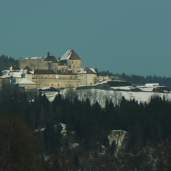 Château de Joux - Chateau de Joux depuis la route de Malbuisson.