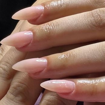 Lia Nails - Nail Technicians Near Me Lia Nails - Nail Technicians Near Me