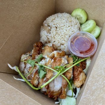 Angry Mom's Kitchen - Crispy Chicken "Khao Mun Gai" - Thai Near Me - Houston, Texas
