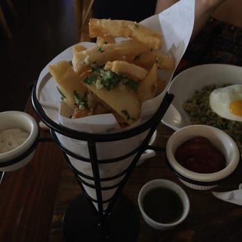 Caffe Concerto - Truffle fries. Very good with the side sauces - Pizza Near Me - Los Angeles, California