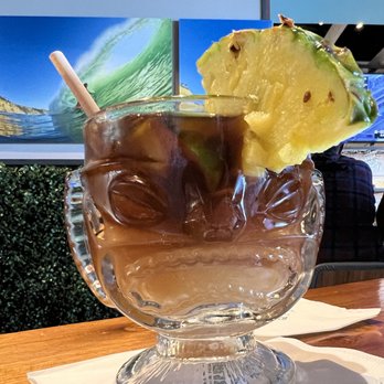 Duke's La Jolla - Mai Tai - New American Near Me - La Jolla, California