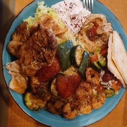 Kebab plate with chicken and shrimp