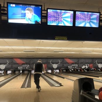 Bowlero Glendale Heights - Inside - Venues & Event Spaces Near Me - Glendale Heights, Illinois Bowlero Glendale Heights - Inside - Venues & Event Spaces Near Me - Glendale Heights, Illinois