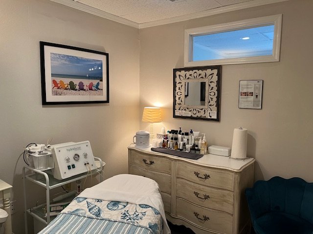 About Face Skincare by Michelle Logo