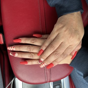 Pearly Nails & Spa - Nails - Nail Salons Near Me - Upland, California
