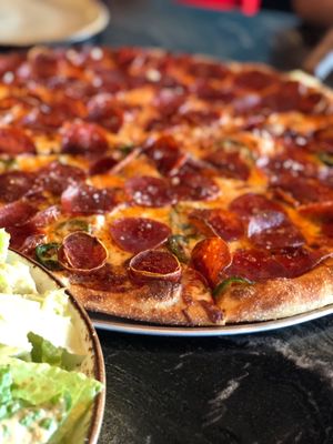 Luna Pizzeria by null