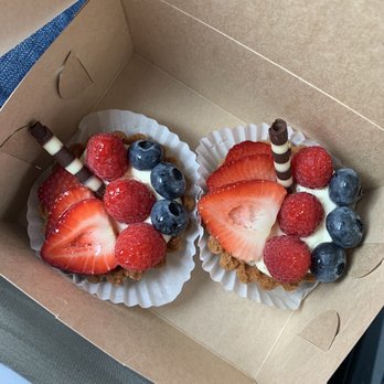 L & P Bakery Cafe - Bakeries Near Me - Sandy, Utah