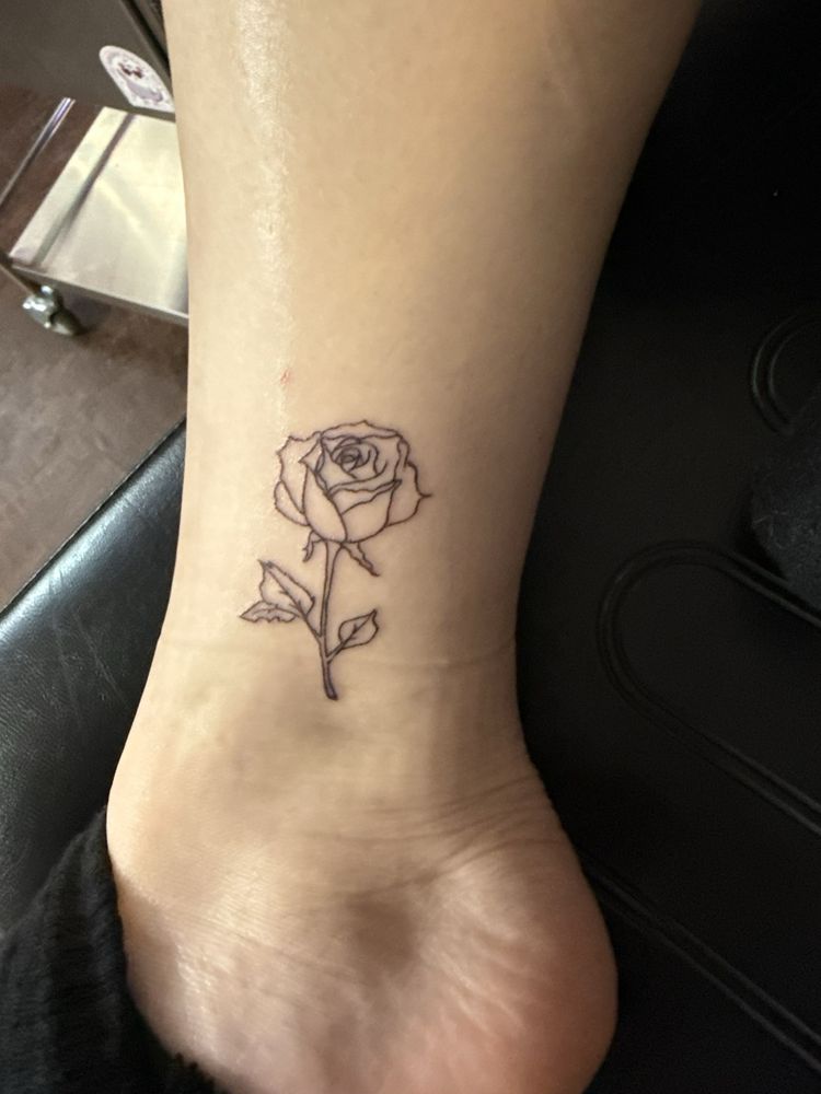 The Tattoo Shop Logo