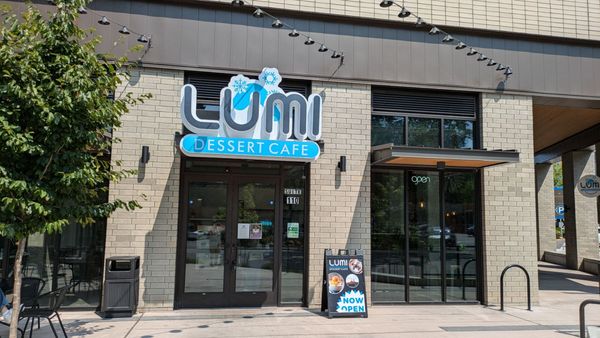 LUMI Dessert Cafe by null