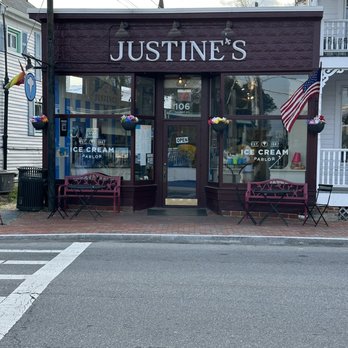 Justine's Ice Cream Parlour - The business - Ice Cream & Frozen Yogurt Near Me - Saint Michaels, Maryland Justine's Ice Cream Parlour - The business - Ice Cream & Frozen Yogurt Near Me - Saint Michaels, Maryland