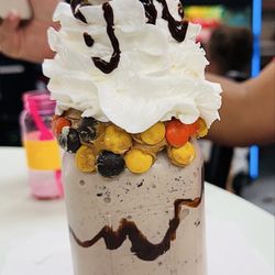 Triple C Sweets And Treats - Memphis Shake
