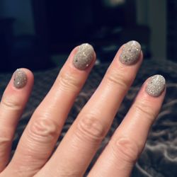 Citron Organic Nail Lounge - New Year's Eve nails