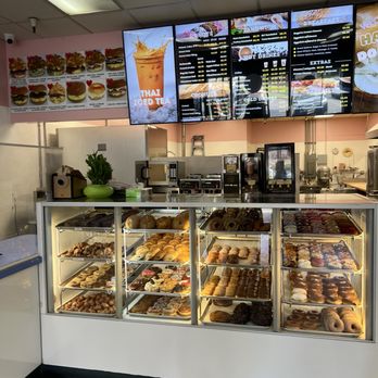 Happy Donut & Cronuts - Yummm! - Donuts Near Me - San Jose, California Happy Donut & Cronuts - Yummm! - Donuts Near Me - San Jose, California