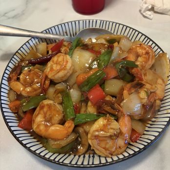 Maui Pho - Spicy garlic shrimp - Asian Fusion Near Me - Bakersfield, California Maui Pho - Spicy garlic shrimp - Asian Fusion Near Me - Bakersfield, California