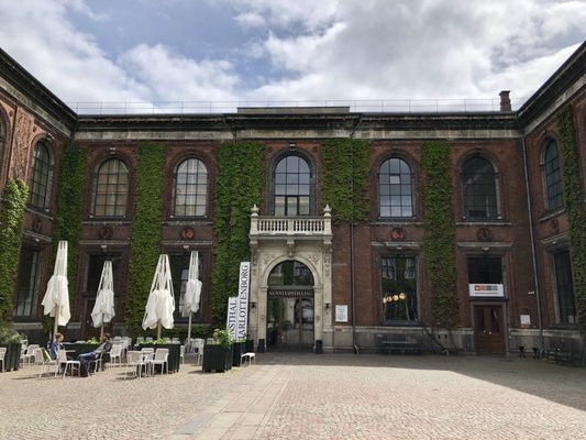Kunsthal Charlottenborg by null