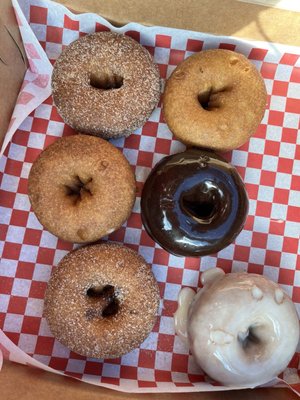 Fred's Coffee & Donuts by null