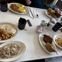 Maria’s Diner - Breakfast