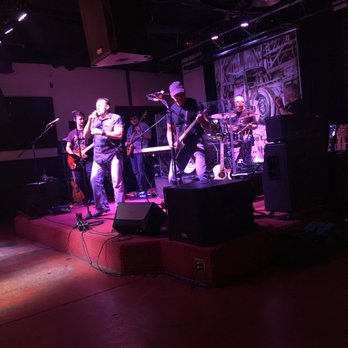 Fender's - Music Venues Near Me - Westerville, Ohio
