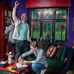 TeamEscape - Search our rooms for hidden objects. / Durchsucht unsere Räume nach versteckten Hinweisen.