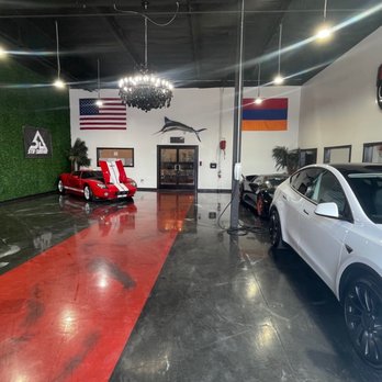 City Collision Center - Body Shops Near Me - Stanton, California