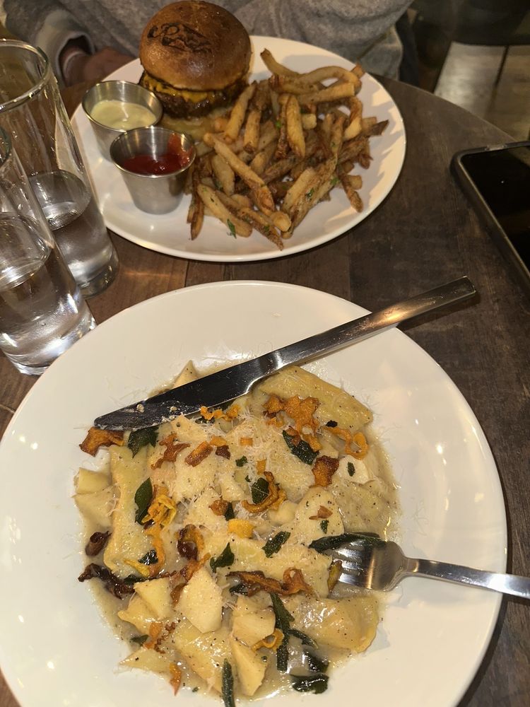 ROOTED Updated October 2024 51 Photos & 25 Reviews 125 W Mondamin