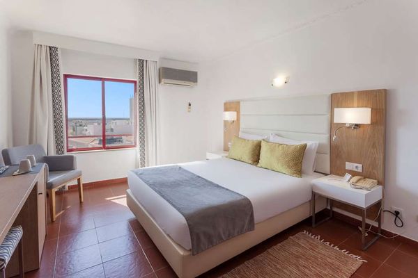 Best Western Hotel Dom Bernardo by null