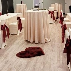 Speed dating hosted by Georgia Peach Picnics