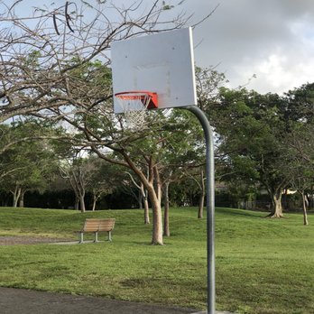 Fig Tree Park - Parks Near Me - Plantation, Florida