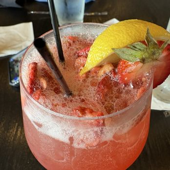 Melt Kitchen and Bar - New American Near Me - Greensboro, North Carolina