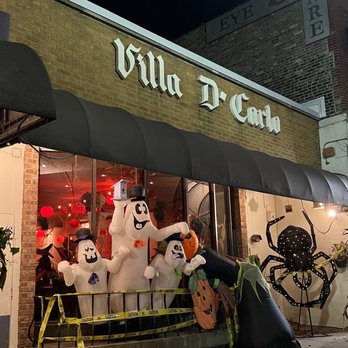 Villa D' Carlo Restaurant - he outside of the restaurant - Italian Near Me - Kenosha, Wisconsin Villa D' Carlo Restaurant - he outside of the restaurant - Italian Near Me - Kenosha, Wisconsin