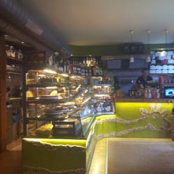 Café Girafe - Interior - first room