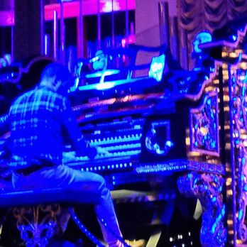 Organ Stop Pizza - The maestro working the organ - Pizza Near Me - Mesa, Arizona Organ Stop Pizza - The maestro working the organ - Pizza Near Me - Mesa, Arizona