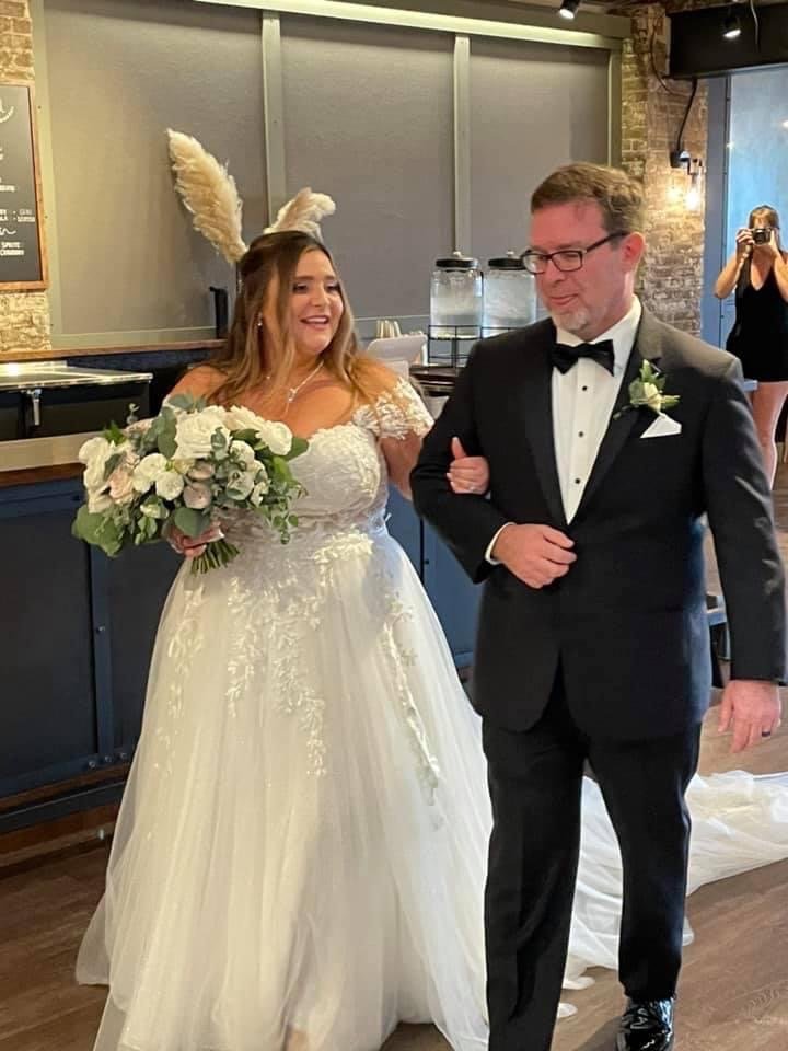 CRYSTAL CLEANERS Updated October 2024 28 Reviews 1024 W Belmont Ave, Chicago, Illinois