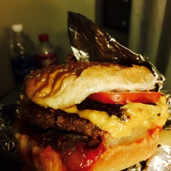 Five Guys - Fast Food Near Me - Arlington, Virginia