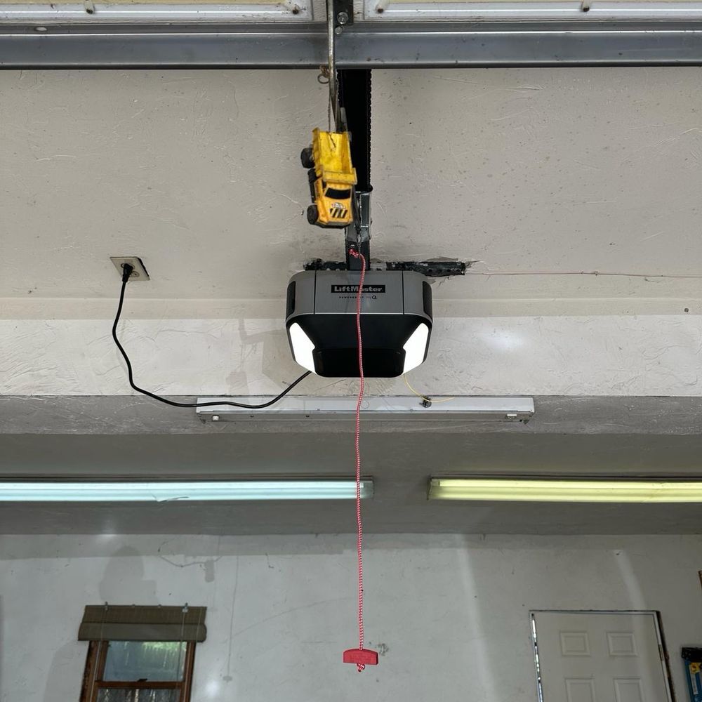 KSE Garage Door Services - KSE garage door opener - Garage Door Services Near Me - Framingham, Massachusetts KSE Garage Door Services - KSE garage door opener - Garage Door Services Near Me - Framingham, Massachusetts
