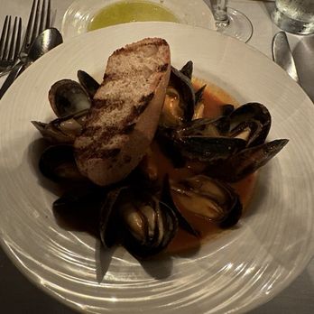 Piccolo Sogno - Mussels - Italian Near Me - Chicago, Illinois Piccolo Sogno - Mussels - Italian Near Me - Chicago, Illinois