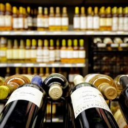 Solo Liquor Store