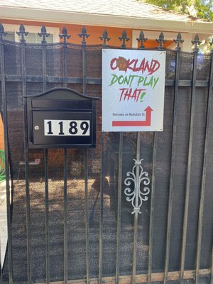 Oakland Don't Play by null