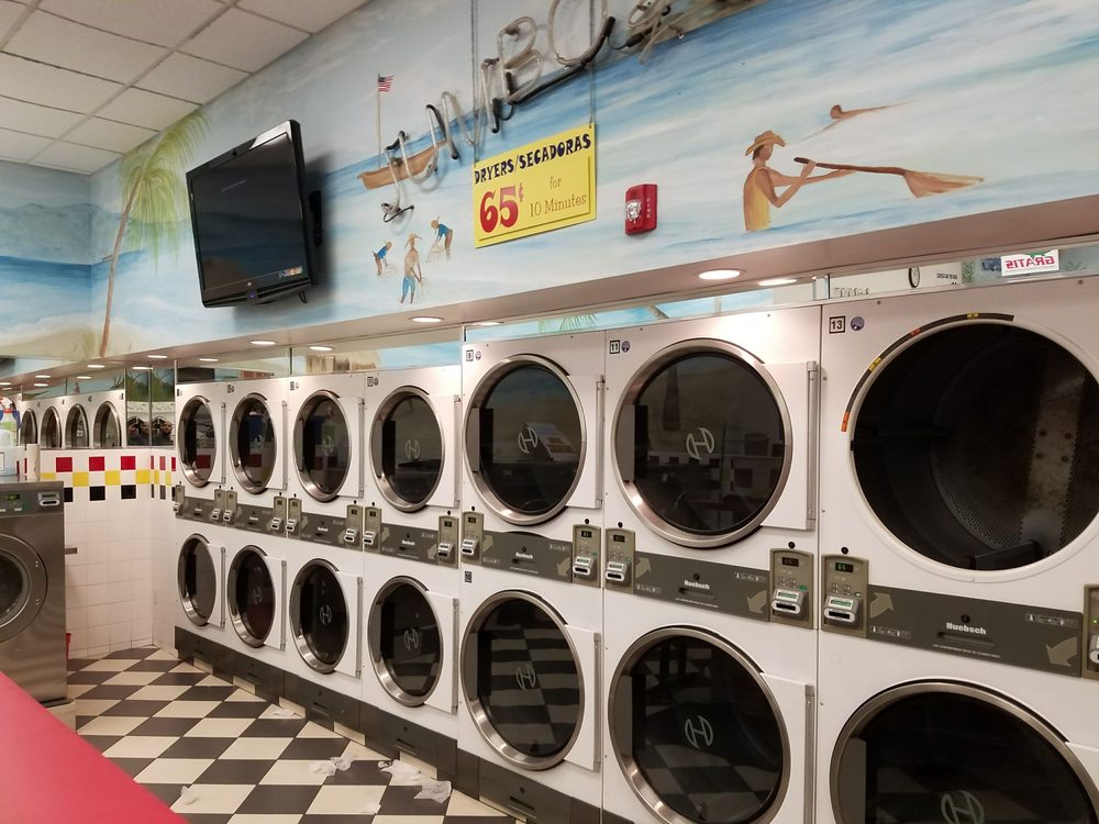 SPIN CENTRAL LAUNDROMAT Updated September 2024 18 Photos 25