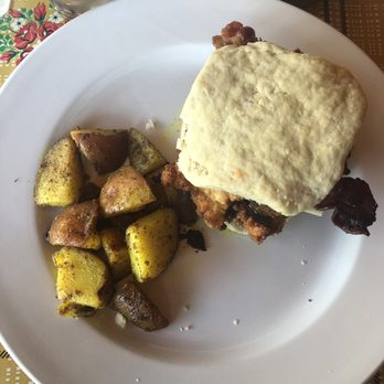Helen's - Chicken biscuit - New American Near Me - Richmond, Virginia