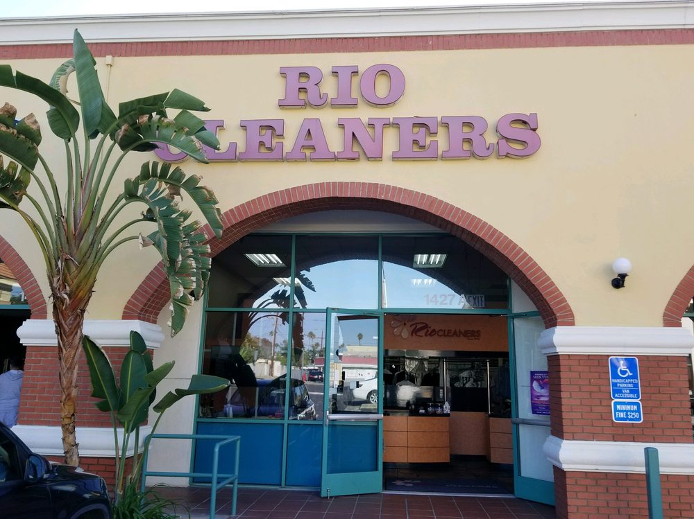 RIO CLEANERS Updated August 2024 20 Photos & 103 Reviews 1427A W