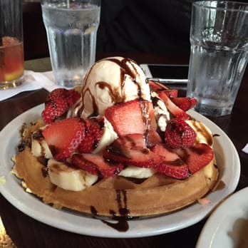 Iguana Cafe - Waffel - Creperies Near Me - Chicago, Illinois Iguana Cafe - Waffel - Creperies Near Me - Chicago, Illinois