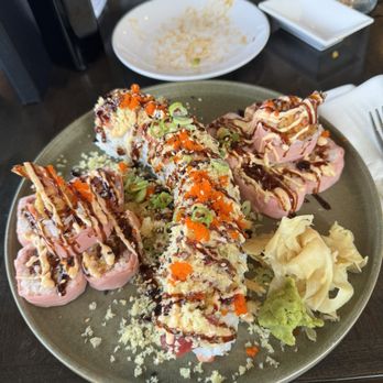 Osha Authentic Thai and Sushi bar - OSHA roll and Crunching Tuna Roll - Thai Near Me - Boca Raton, Florida Osha Authentic Thai and Sushi bar - OSHA roll and Crunching Tuna Roll - Thai Near Me - Boca Raton, Florida