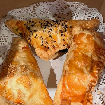 Golden Rose Bakery - Savory treat beautifully presented - Cupcakes Near Me - West Hills, California