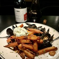 Goldie's - Moules Frites