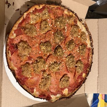Pequod's Pizza - Deep dish pepperoni and sausage - Pizza Near Me - Chicago, Illinois Pequod's Pizza - Deep dish pepperoni and sausage - Pizza Near Me - Chicago, Illinois