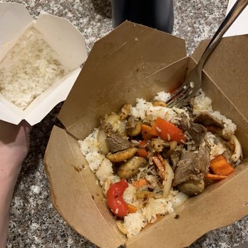 Ros Siam - Cashew stir fry with rice added (it came with rice on side) - Thai Near Me - Denver, Colorado